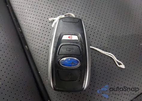 2025 Subaru Outback Touring Xt z USA, uszkodzony, nr VIN 4S4BTGPD2S3281605